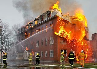 Brann i blokk
